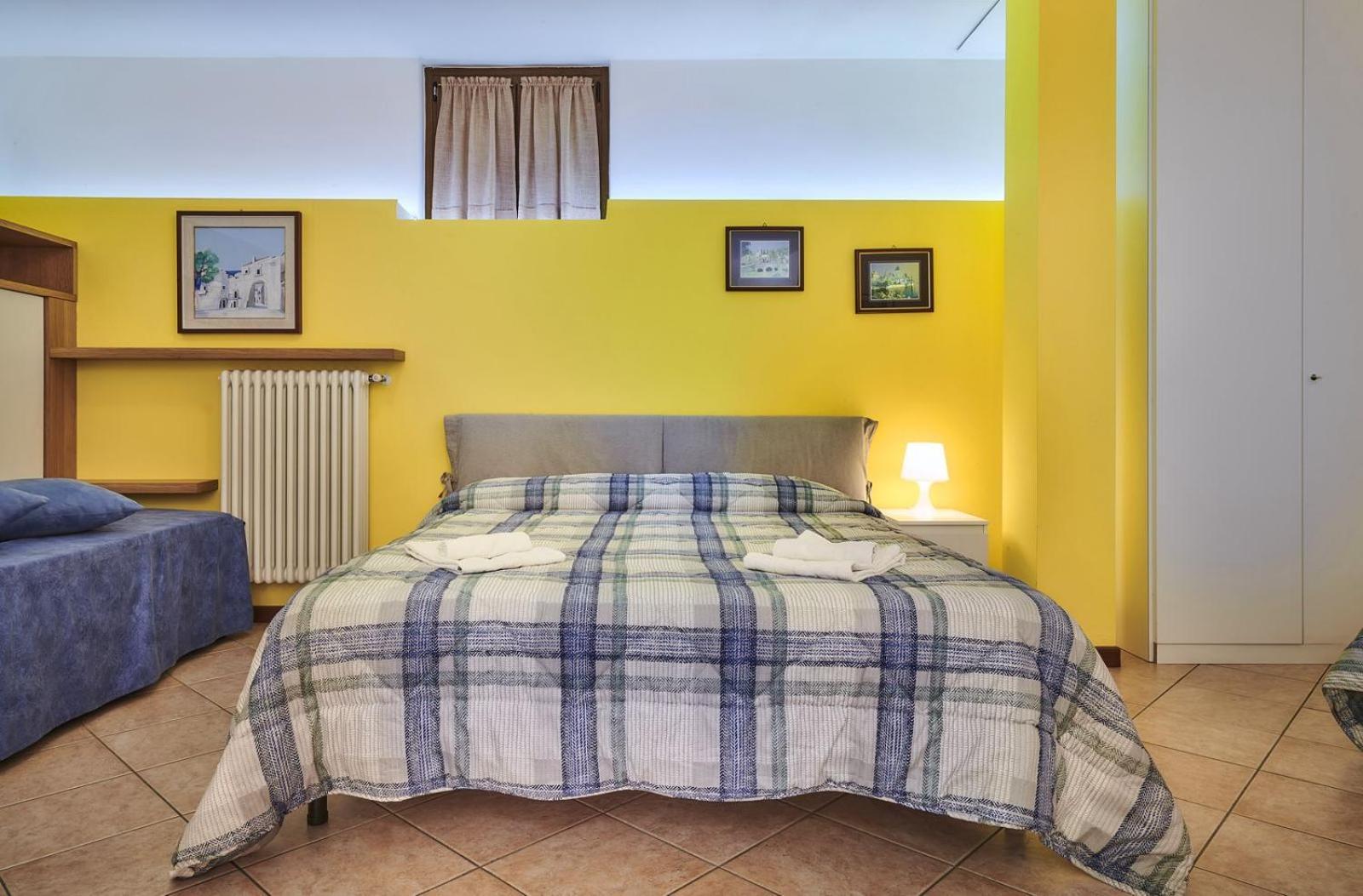 B&B-Foresteria Casa Della Musica Lake Como Мандельо дел Ларио Стая снимка