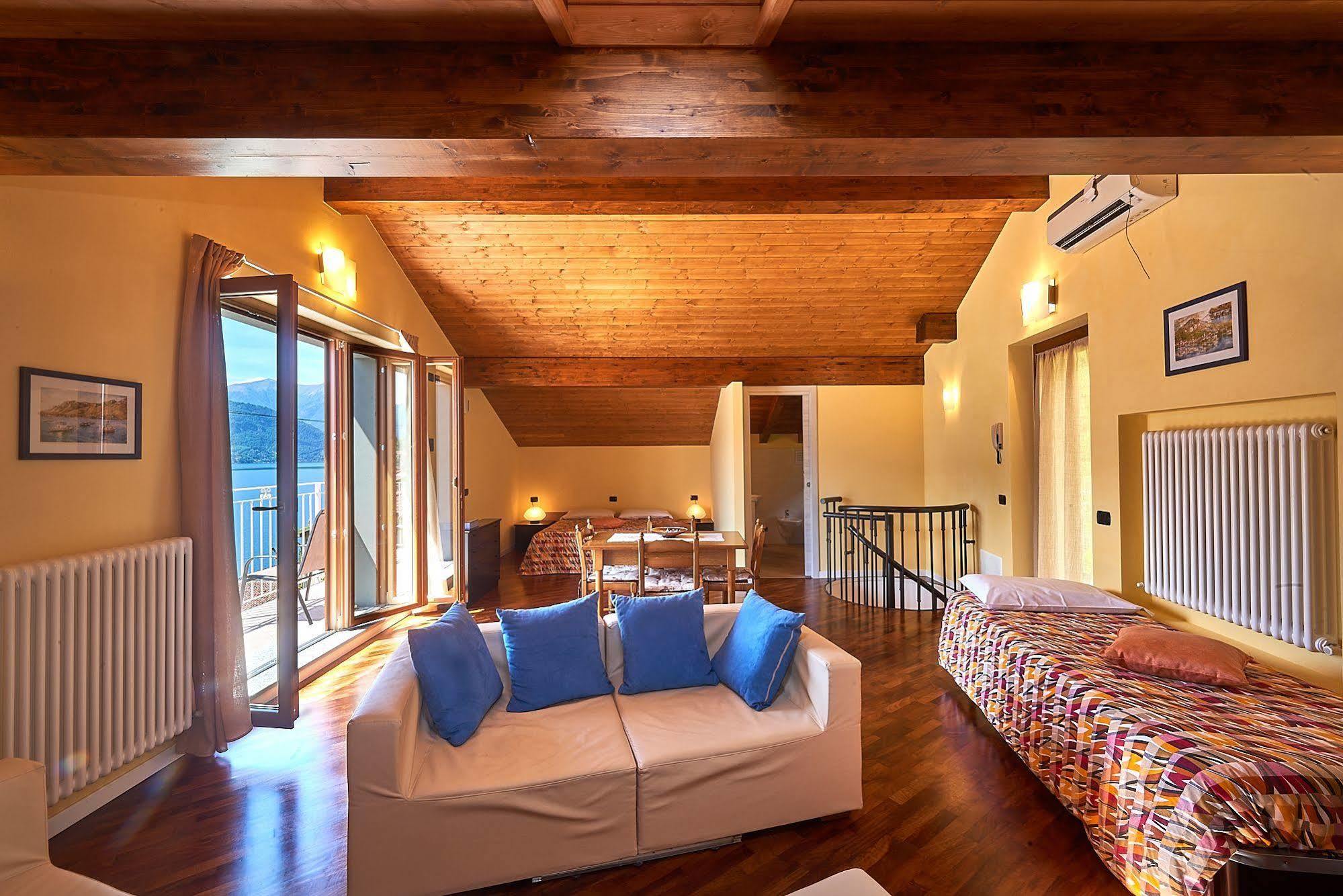 B&B-Foresteria Casa Della Musica Lake Como Мандельо дел Ларио Екстериор снимка