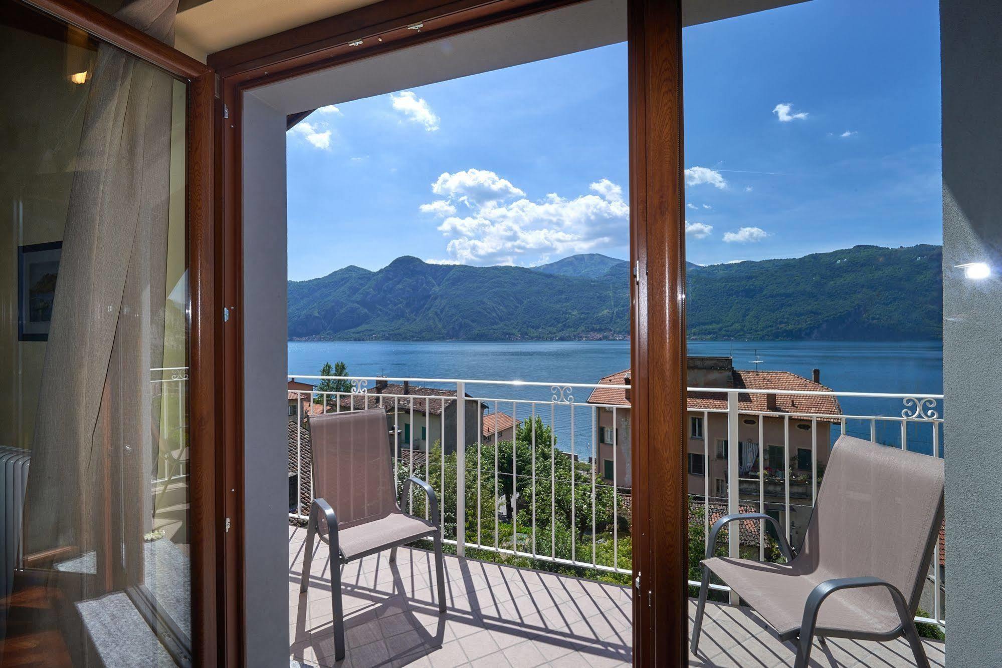 B&B-Foresteria Casa Della Musica Lake Como Мандельо дел Ларио Екстериор снимка